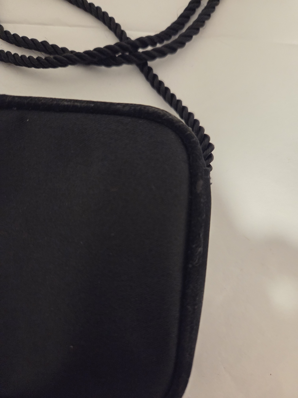 Vintage Givenchy Bag Givenchy Crossbody Bag Cute Purse Make Up - Picture 5 of 12